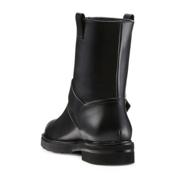 Stuart Weitzman Arlo Bootie with faux pearl - Picture 3 of 6